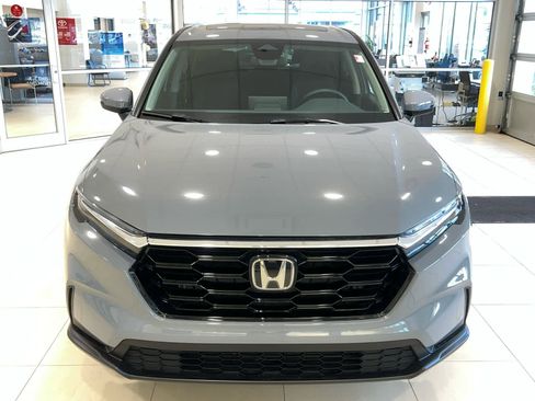 Used 2024 Honda CR-V EX image 3