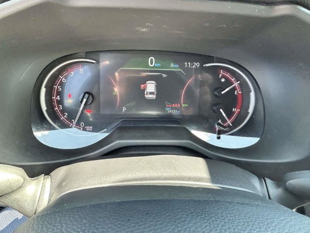 Used 2025 Toyota RAV4 XLE FWD image 7