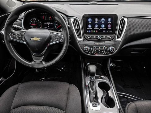 Certified 2024 Chevrolet Malibu LT image 31