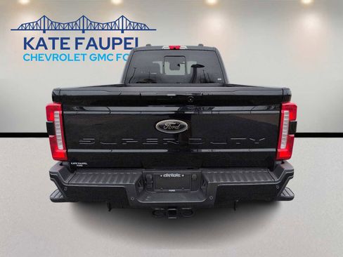 New 2026 Ford F250 Lariat w/ Black Appearance Package AWD/4WD image 6