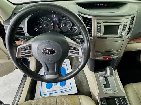 Used 2012 Subaru Outback 3.6R Limited AWD/4WD image 13