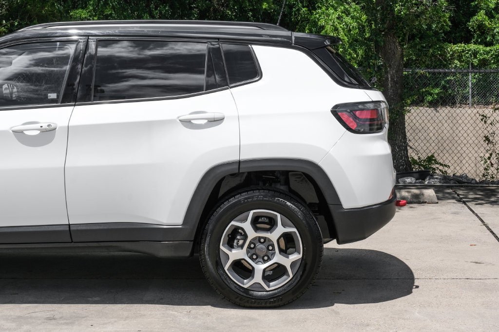 Used 2022 Jeep Compass Trailhawk w/ Trailhawk Elite Group AWD/4WD image 22