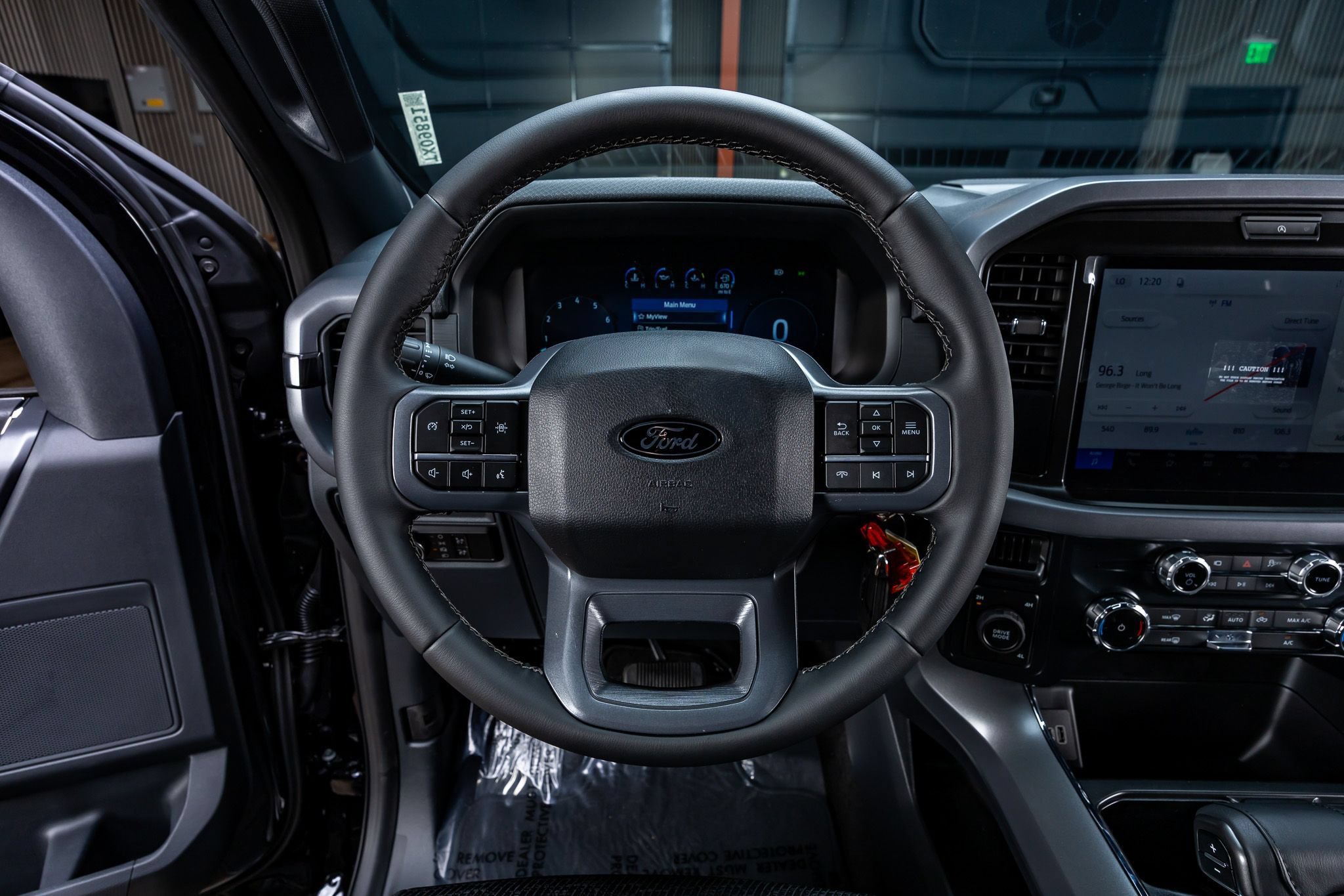 Used 2026 Ford F150 XLT w/ XLT Black Appearance Package AWD/4WD image 19