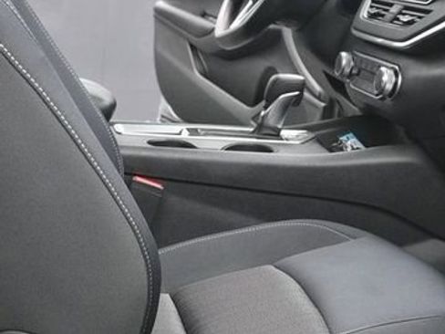 Used 2021 Nissan Altima 2.5 S image 17