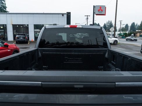 Used 2023 Ford F150 XLT AWD/4WD image 7