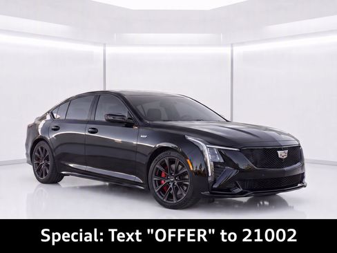 Used 2026 Cadillac CT5 V w/ Technology Package RWD image 2