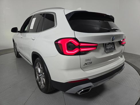 Used 2022 BMW X3 sDrive30i w/ Convenience Package image 3