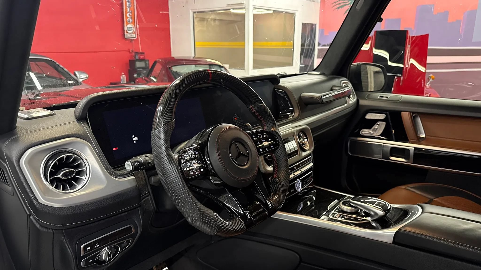 Used 2019 Mercedes-Benz G 63 AMG 4MATIC w/ Night Package image 5