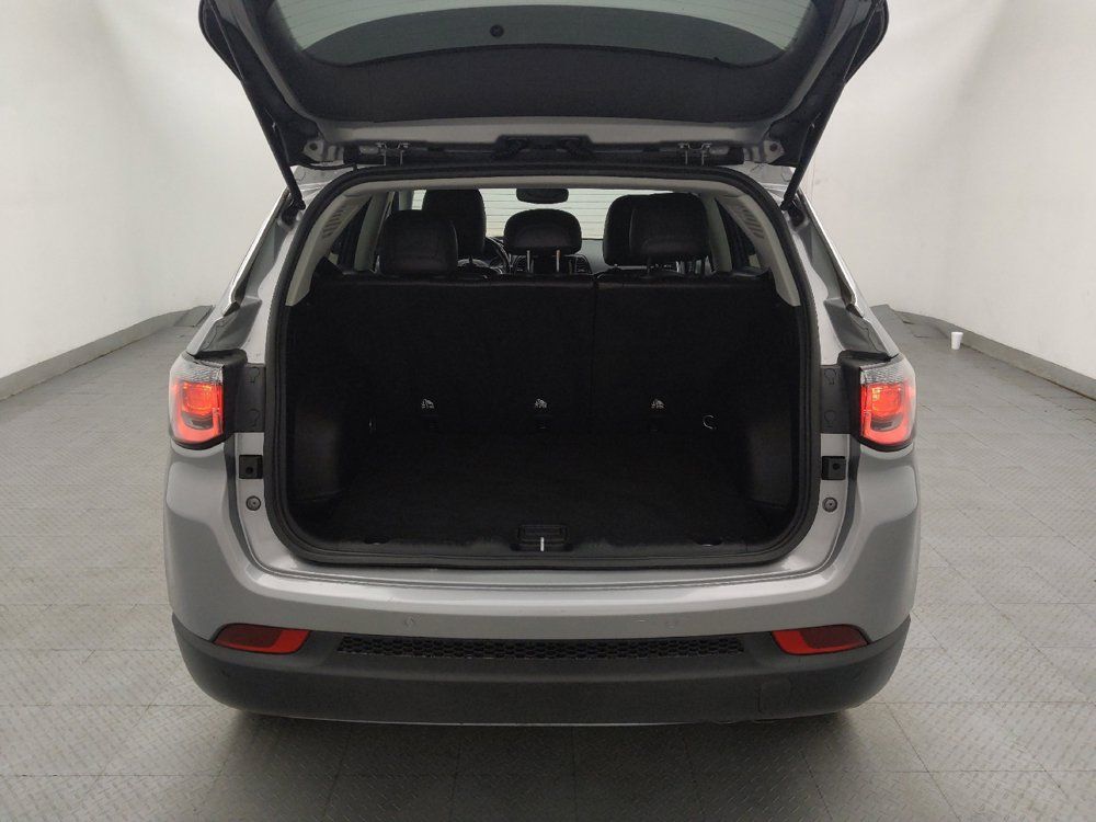 Used 2021 Jeep Compass Limited FWD image 29