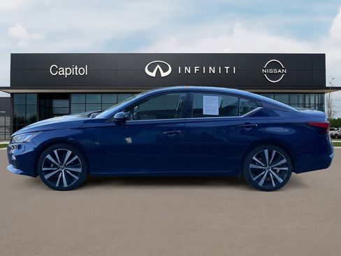 Used 2022 Nissan Altima 2.5 SR image 8