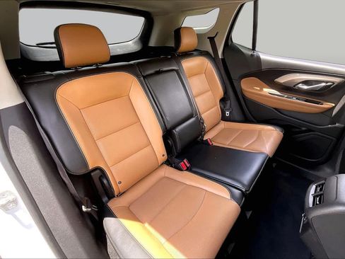 Used 2020 GMC Terrain SLT w/ Preferred Package FWD image 18