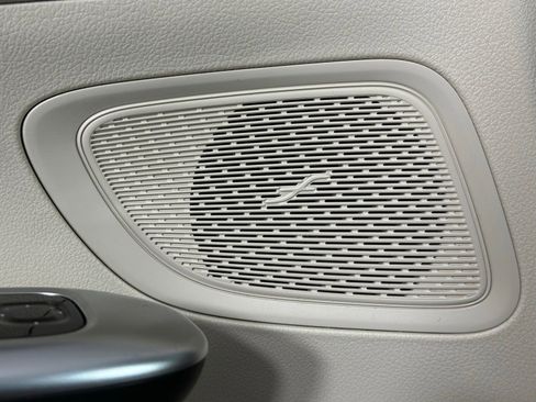 Used 2023 Mercedes-Benz C 300 4MATIC Sedan image 18