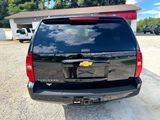 Used 2013 Chevrolet Suburban LT image 4