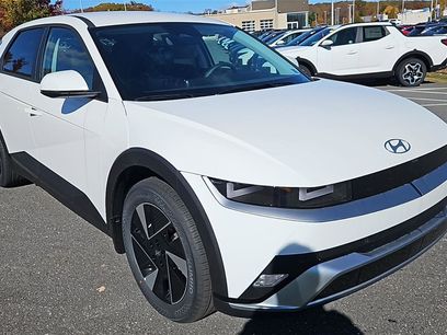 New 2025 Hyundai Ioniq 5 SE