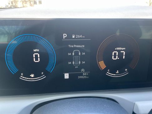 Used 2025 Hyundai Tucson SEL image 43