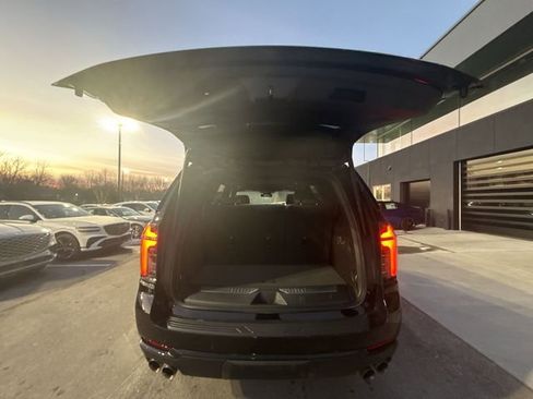 Used 2025 Chevrolet Tahoe RST w/ RST Capability Package image 24