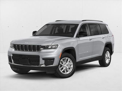 Used 2024 Jeep Grand Cherokee L Laredo image 1