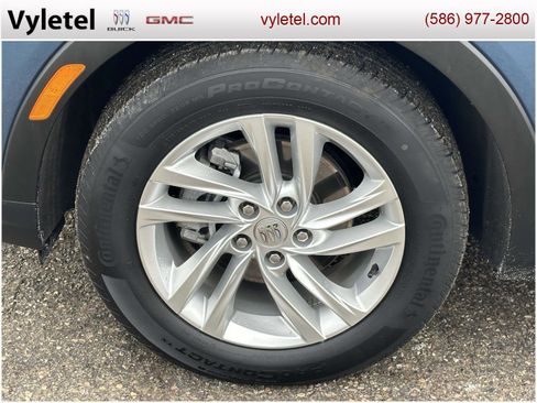 Used 2024 Buick Envista Preferred image 7