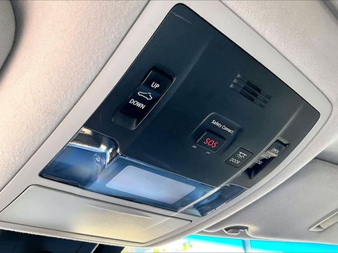 Used 2016 Lexus RX 350 AWD w/ Premium Package image 34