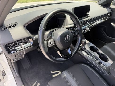 Used 2022 Honda Civic Sport image 14