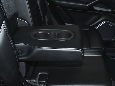 Used 2023 Porsche Cayenne GTS image 59