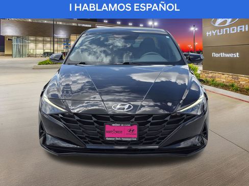 Certified 2023 Hyundai Elantra SEL image 5