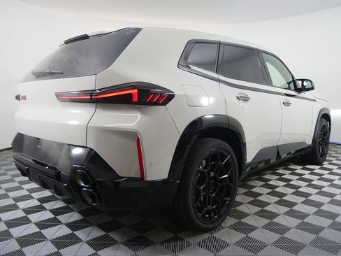 New 2026 BMW XM Label Red image 3