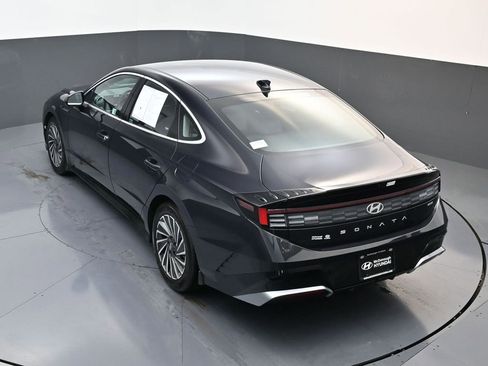 Certified 2025 Hyundai Sonata SEL image 18