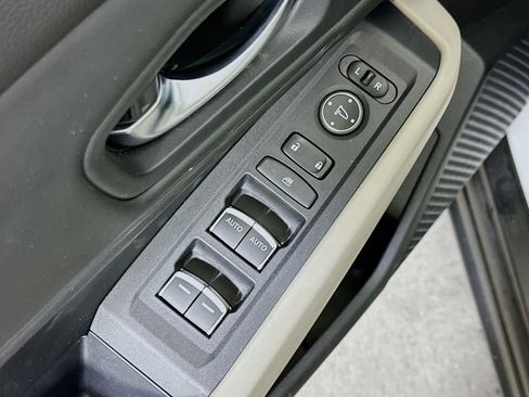 Used 2023 Honda Accord EX image 20