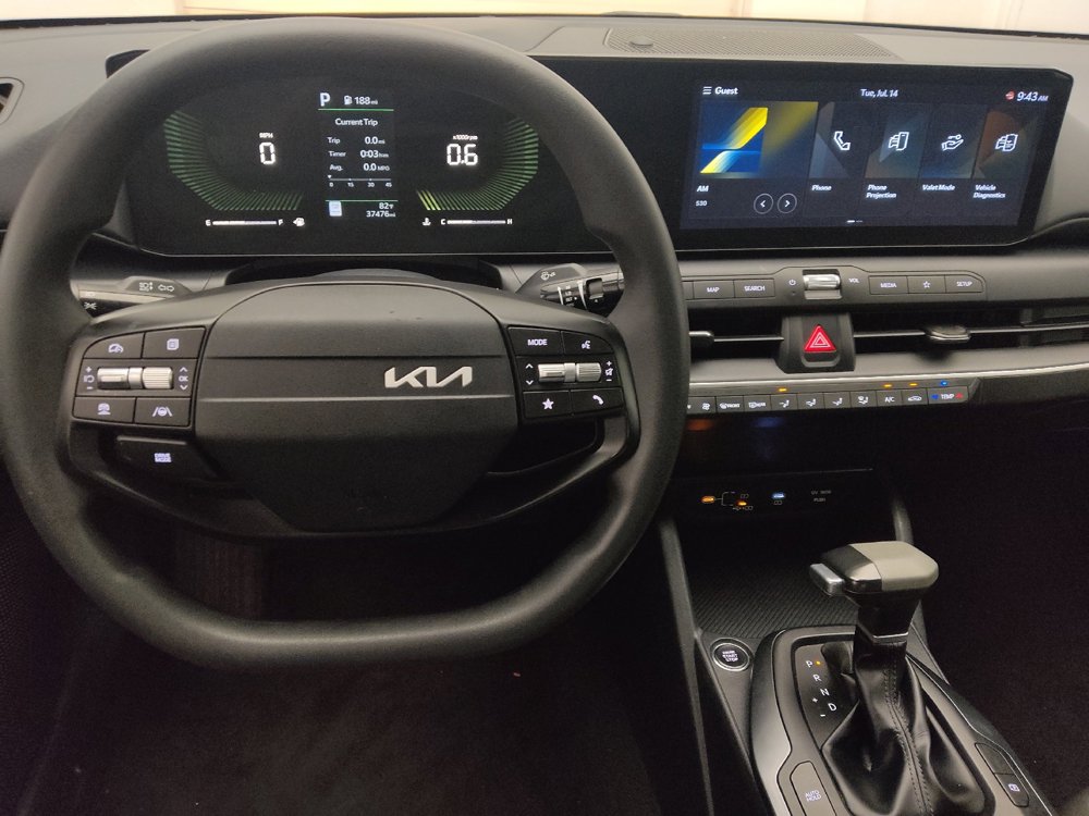 Used 2025 Kia K4 FWD image 22