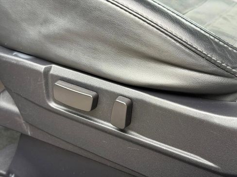 Used 2019 Mitsubishi Outlander SE image 20