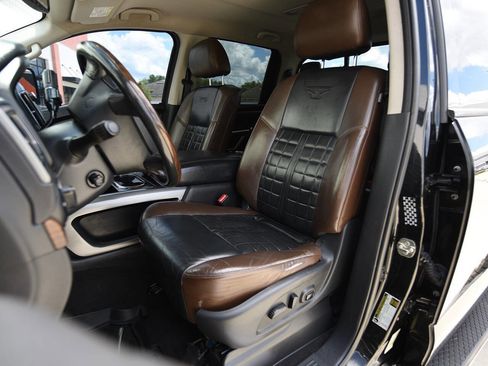 Used 2016 Nissan Titan Platinum Reserve AWD/4WD image 13