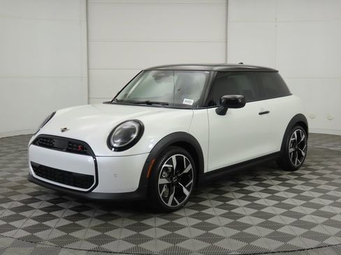 New 2026 MINI Cooper S image 1