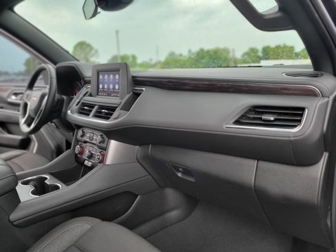 Certified 2024 Chevrolet Tahoe LS RWD image 28