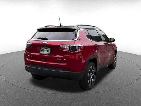 Used 2025 Jeep Compass Limited AWD/4WD image 13