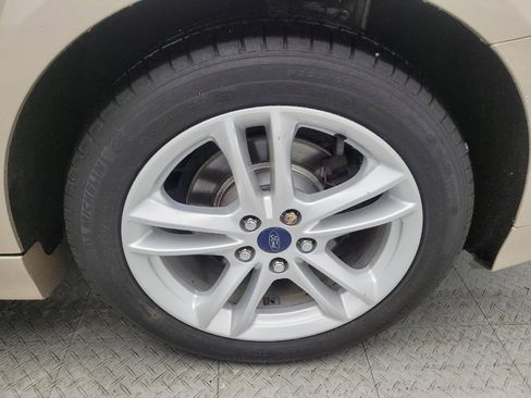 Used 2018 Ford Fusion S image 31