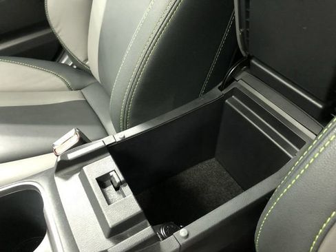 Used 2021 Subaru Outback Onyx Edition XT image 28