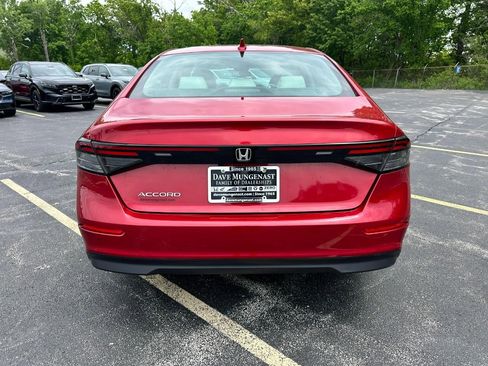 Certified 2023 Honda Accord LX image 5