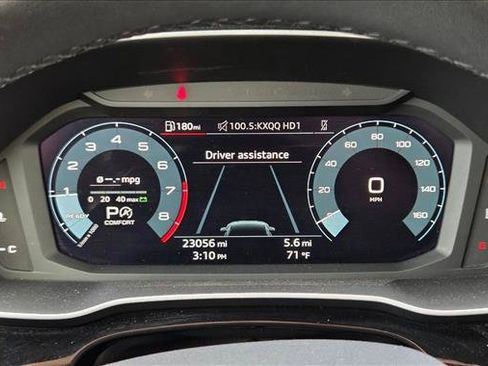 Used 2025 Audi Q3 2.0T Premium image 11