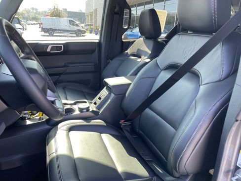 New 2025 Ford Bronco Badlands w/ Sasquatch Package image 14