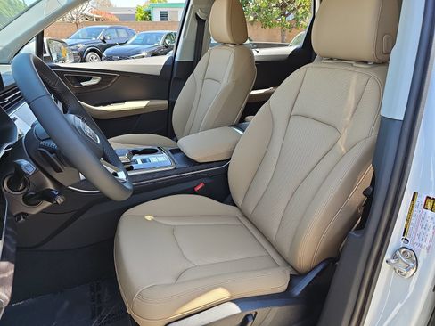 New 2026 Audi Q7 Premium Plus AWD/4WD image 17