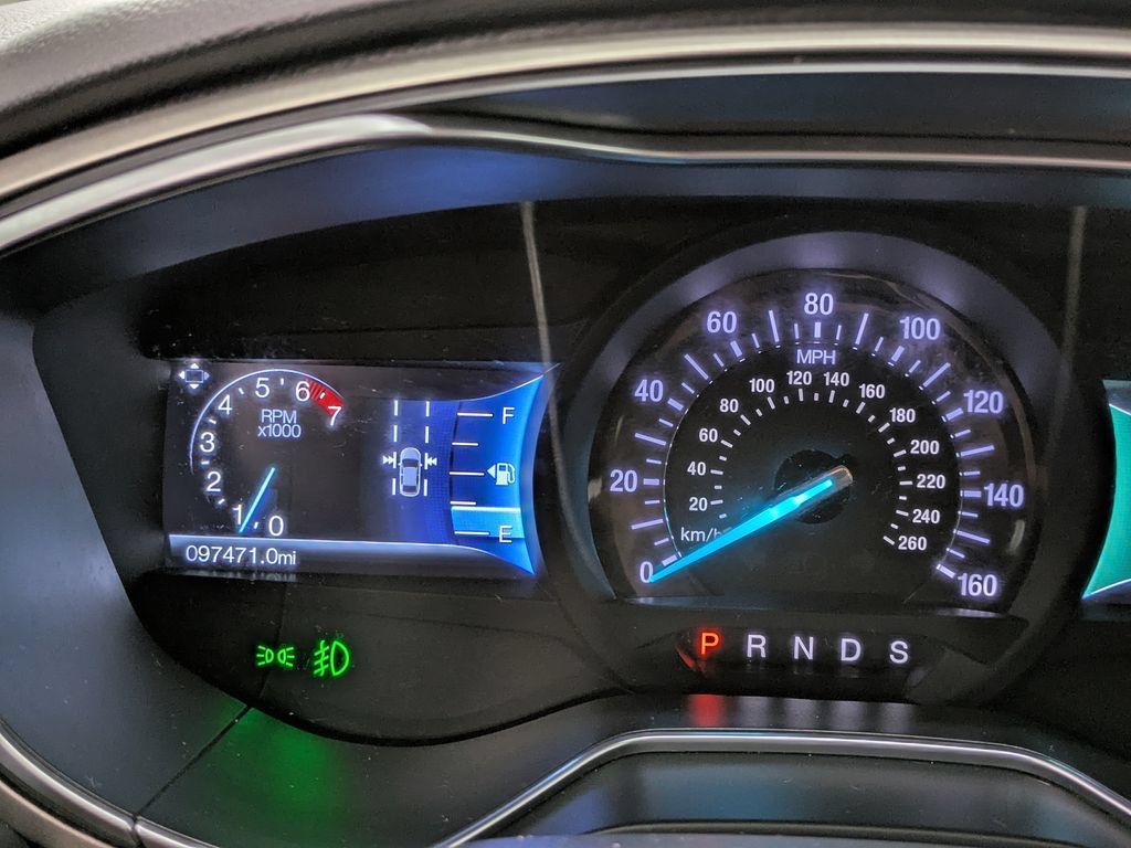 Used 2015 Ford Fusion SE w/ Equipment Group 202A AWD/4WD image 33