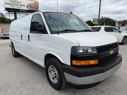 Used 2020 Chevrolet Express 2500 Extended w/ Driver Convenience Package image 4