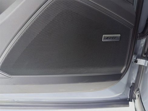 New 2026 Porsche Cayenne S image 9