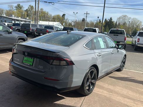 Used 2024 Honda Accord Sport image 5