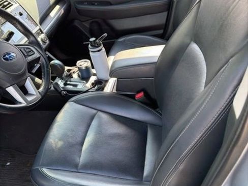 Used 2015 Subaru Outback 2.5i Limited image 5