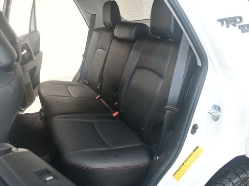 Used 2020 Toyota 4Runner TRD Off-Road Premium w/ Moonroof Package AWD/4WD image 36