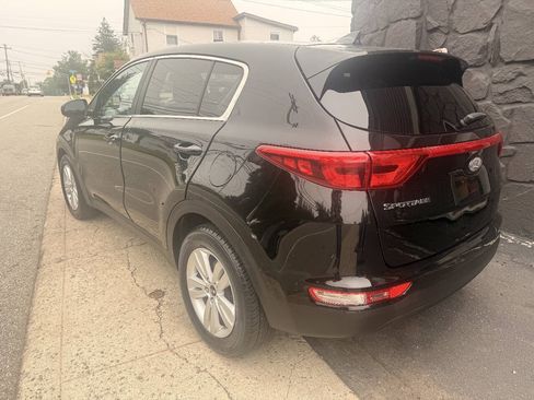 Used 2019 Kia Sportage LX AWD/4WD image 8