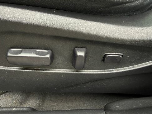 Used 2013 Hyundai Tucson Limited w/ Premium Pkg AWD/4WD image 21