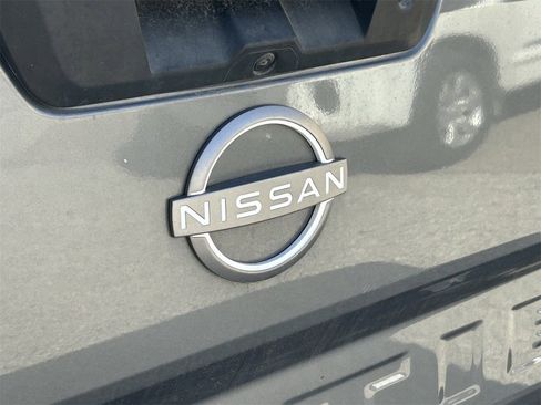 Certified 2023 Nissan Frontier SV w/ Technology Package image 5